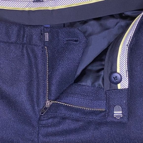 🎈 GAP Wool Shorts w/ Lining Size 10 Black - Picture 2 of 6